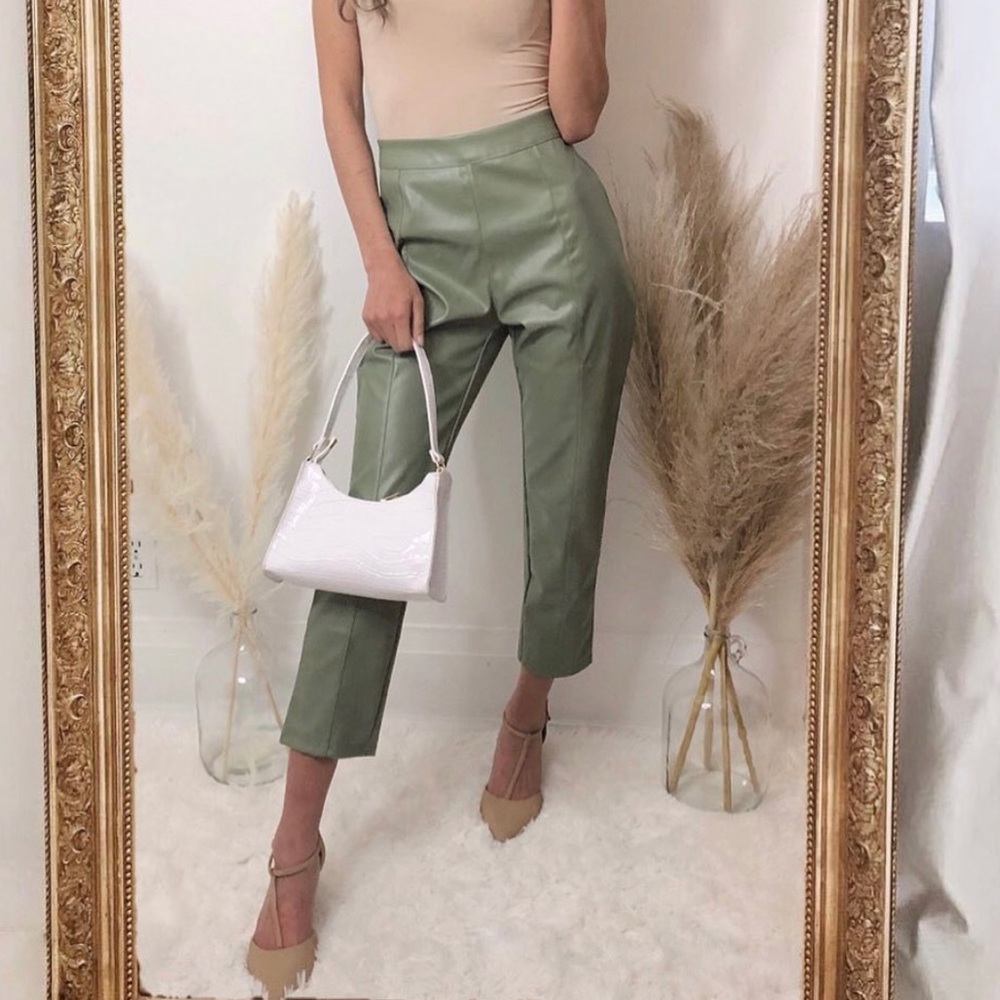 PrettyLittleThing Faux Leather Pants - Sage Green